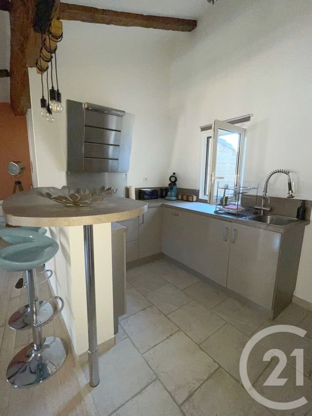Appartement T2 &agrave; louer - 2 pi&egrave;ces - 51 m2 - Pezenas - 34 - LANGUEDOC-ROUSSILLON