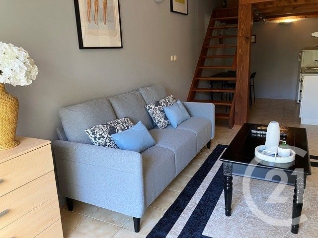 Maison &agrave; louer - 2 pi&egrave;ces - 41 m2 - Roujan - 34 - LANGUEDOC-ROUSSILLON