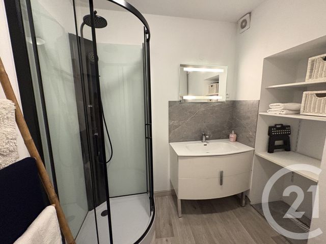 Appartement F2 &agrave; vendre - 2 pi&egrave;ces - 43,22 m2 - Pezenas - 34 - LANGUEDOC-ROUSSILLON