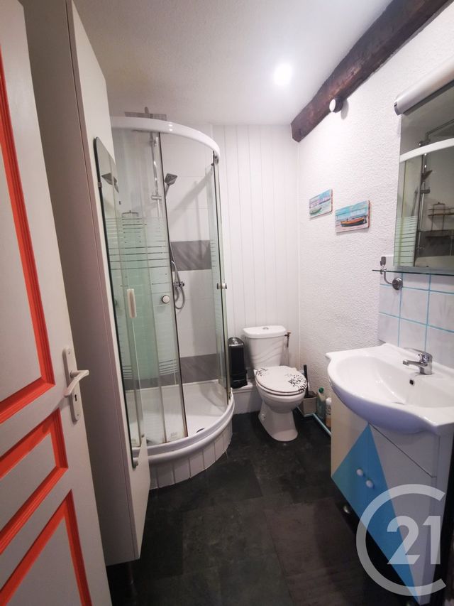 Appartement Studio &agrave; louer - 1 pi&egrave;ce - 30 m2 - Pezenas - 34 - LANGUEDOC-ROUSSILLON