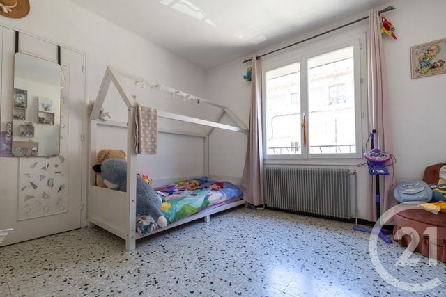 Appartement F4 &agrave; vendre - 4 pi&egrave;ces - 105,09 m2 - Pezenas - 34 - LANGUEDOC-ROUSSILLON
