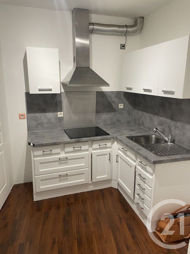 Maison &agrave; louer - 2 pi&egrave;ces - 43,29 m2 - Castelnau De Guers - 34 - LANGUEDOC-ROUSSILLON