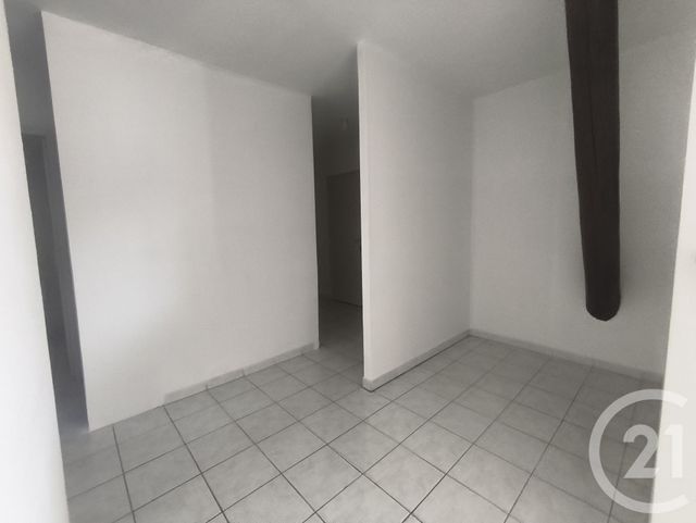 Appartement F3 &agrave; louer - 3 pi&egrave;ces - 69 m2 - Pezenas - 34 - LANGUEDOC-ROUSSILLON