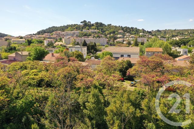 Appartement T3 à vendre - 3 pièces - 68 m2 - Clermont L Herault - 34 - LANGUEDOC-ROUSSILLON