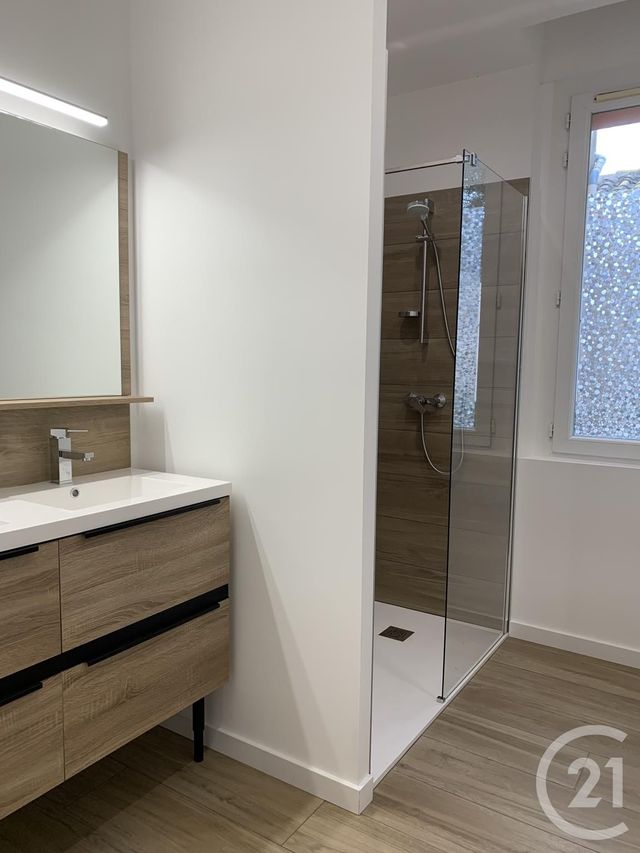 Maison à louer - 3 pièces - 90 m2 - Tressan - 34 - LANGUEDOC-ROUSSILLON