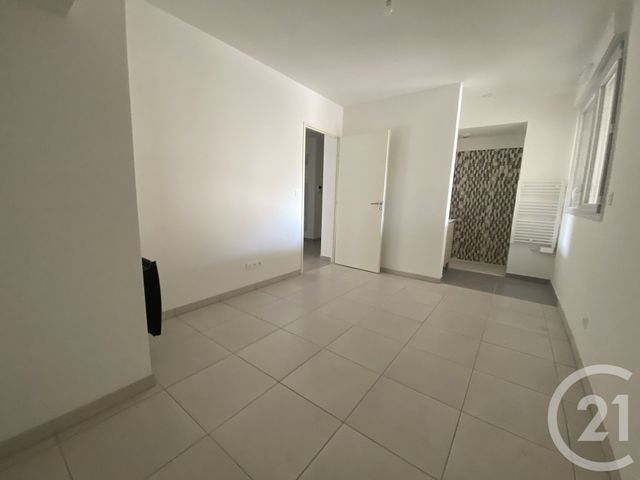Appartement T3 à vendre - 3 pièces - 70,10 m2 - Clermont L Herault - 34 - LANGUEDOC-ROUSSILLON
