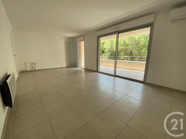Appartement T3 à vendre - 3 pièces - 67,80 m2 - Clermont L Herault - 34 - LANGUEDOC-ROUSSILLON