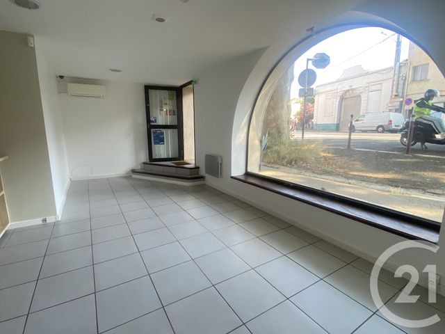Appartement Local à louer - 1 pièce - 25 m2 - Clermont L Herault - 34 - LANGUEDOC-ROUSSILLON