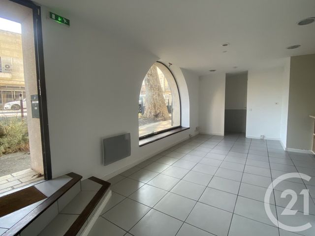 Appartement Local &agrave; louer - 1 pi&egrave;ce - 25 m2 - Clermont L Herault - 34 - LANGUEDOC-ROUSSILLON