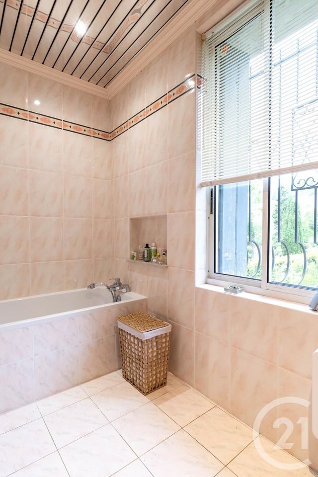 Maison à vendre - 7 pièces - 221,30 m2 - Octon - 34 - LANGUEDOC-ROUSSILLON