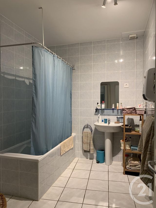 Immeuble à vendre - 180 m2 - Clermont L Herault - 34 - LANGUEDOC-ROUSSILLON