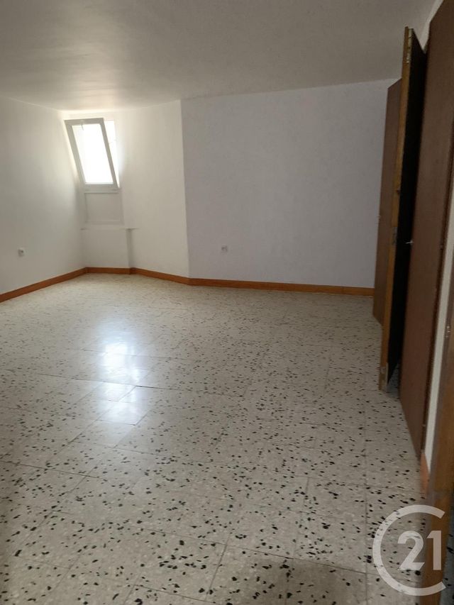 Immeuble à vendre - 360 m2 - Clermont L Herault - 34 - LANGUEDOC-ROUSSILLON