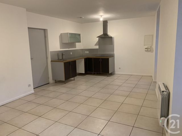 Appartement à louer - 2 pièces - 42 m2 - Clermont L Herault - 34 - LANGUEDOC-ROUSSILLON