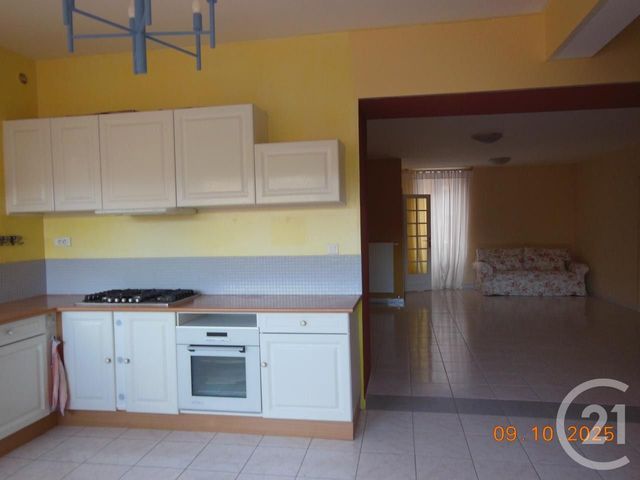 Appartement F4 à louer - 4 pièces - 100 m2 - Lodeve - 34 - LANGUEDOC-ROUSSILLON