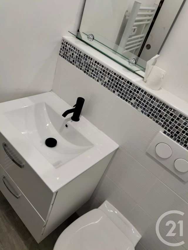 Afficher la photo en grand Appartement à vendre - 2 pièces - 23,40 m2 - Clermont L Herault - 34 - LANGUEDOC-ROUSSILLON