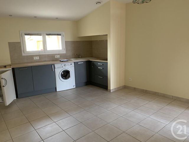 Afficher la photo en grand Appartement à louer - 2 pièces - 33 m2 - Le Puech - 34 - LANGUEDOC-ROUSSILLON