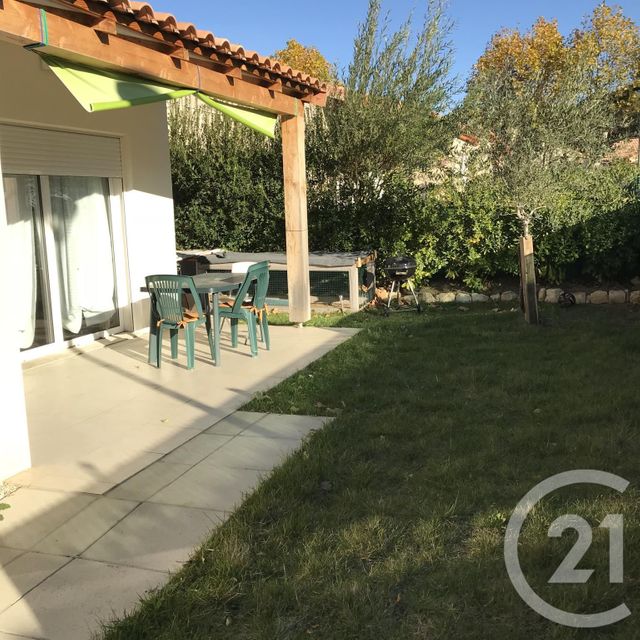 Afficher la photo en grand Maison à louer - 2 pièces - 42 m2 - Clermont L Herault - 34 - LANGUEDOC-ROUSSILLON