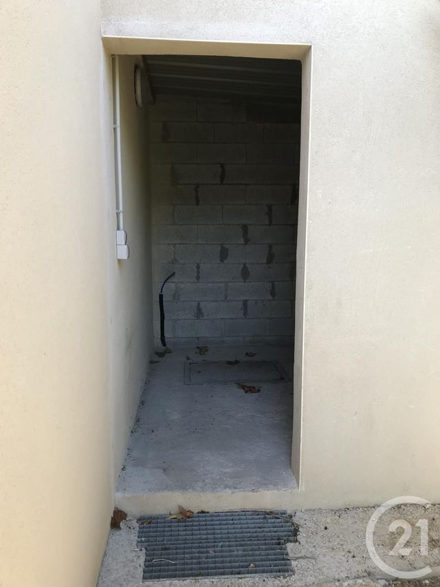 Afficher la photo en grand Maison à louer - 2 pièces - 42 m2 - Clermont L Herault - 34 - LANGUEDOC-ROUSSILLON