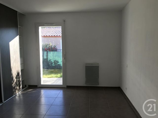 Afficher la photo en grand Maison à louer - 2 pièces - 42 m2 - Clermont L Herault - 34 - LANGUEDOC-ROUSSILLON