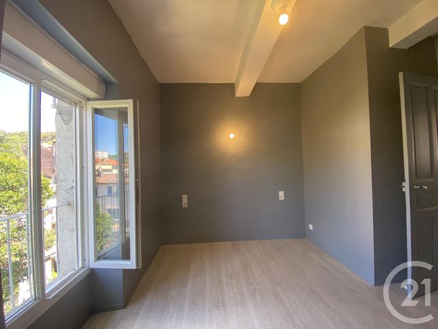 Appartement F4 à louer - 4 pièces - 75,60 m2 - Bedarieux - 34 - LANGUEDOC-ROUSSILLON