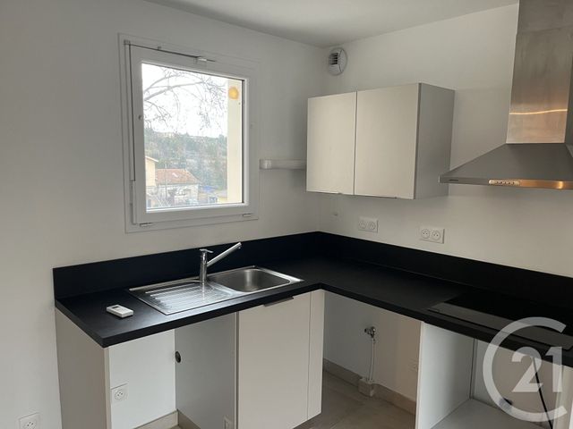 Appartement F3 à louer CLERMONT L HERAULT