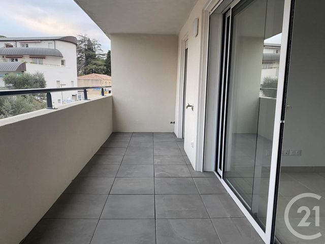 Appartement F3 à louer CLERMONT L HERAULT