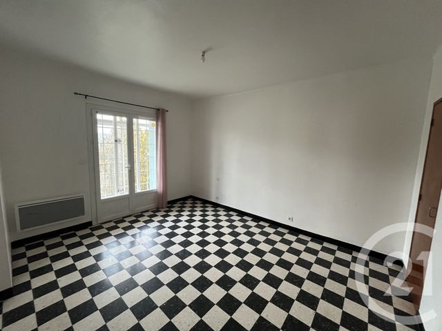 Appartement F4 &agrave; louer - 4 pi&egrave;ces - 100 m2 - St Pargoire - 34 - LANGUEDOC-ROUSSILLON