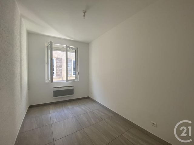 Appartement F3 &agrave; louer - 3 pi&egrave;ces - 40,07 m2 - Bedarieux - 34 - LANGUEDOC-ROUSSILLON