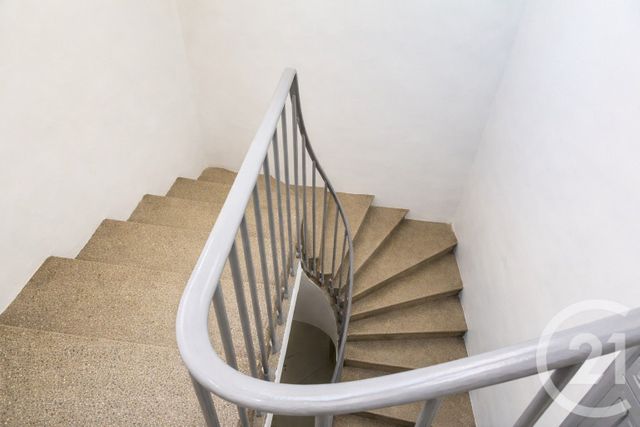 Appartement F4 &agrave; louer - 4 pi&egrave;ces - 120 m2 - Le Pouget - 34 - LANGUEDOC-ROUSSILLON