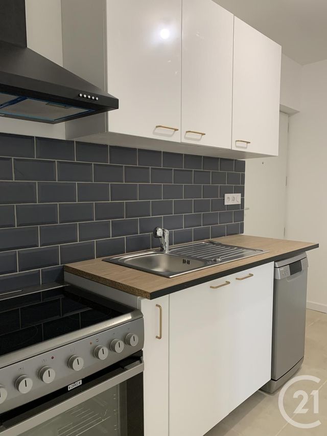 Appartement F3 &agrave; louer - 3 pi&egrave;ces - 47,15 m2 - Cabrieres - 34 - LANGUEDOC-ROUSSILLON