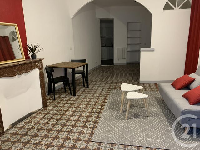 Appartement F1 &agrave; louer - 1 pi&egrave;ce - 46 m2 - Clermont L Herault - 34 - LANGUEDOC-ROUSSILLON