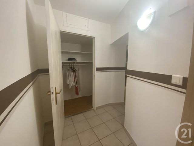 Appartement F2 &agrave; louer - 2 pi&egrave;ces - 35,36 m2 - Le Pouget - 34 - LANGUEDOC-ROUSSILLON