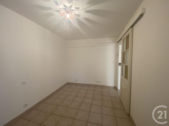 Appartement F2 &agrave; louer - 2 pi&egrave;ces - 35,36 m2 - Le Pouget - 34 - LANGUEDOC-ROUSSILLON