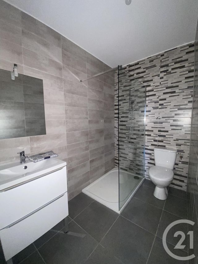 Appartement F2 &agrave; louer - 2 pi&egrave;ces - 33,76 m2 - St Felix De Lodez - 34 - LANGUEDOC-ROUSSILLON