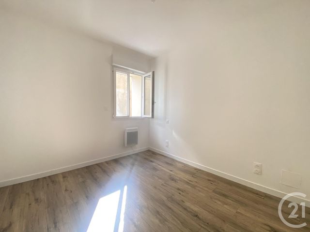 Appartement F2 &agrave; louer - 2 pi&egrave;ces - 33,76 m2 - St Felix De Lodez - 34 - LANGUEDOC-ROUSSILLON