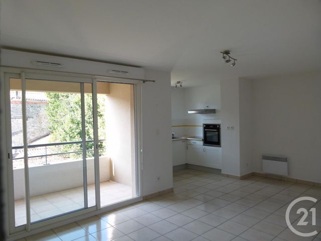 Appartement F3 &agrave; louer - 3 pi&egrave;ces - 57,80 m2 - Clermont L Herault - 34 - LANGUEDOC-ROUSSILLON