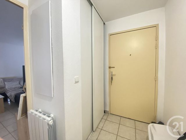 Appartement F2 &agrave; louer - 2 pi&egrave;ces - 43,67 m2 - Clermont L Herault - 34 - LANGUEDOC-ROUSSILLON