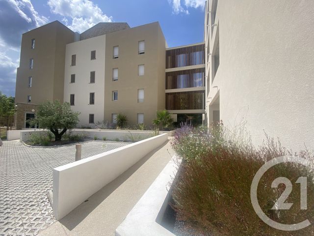 Appartement F2 &agrave; louer - 2 pi&egrave;ces - 45,30 m2 - Clermont L Herault - 34 - LANGUEDOC-ROUSSILLON