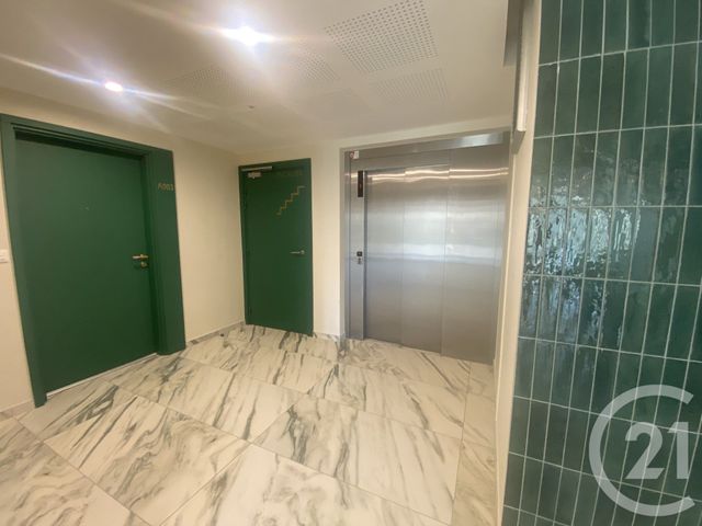 Appartement F2 &agrave; louer - 2 pi&egrave;ces - 45,30 m2 - Clermont L Herault - 34 - LANGUEDOC-ROUSSILLON