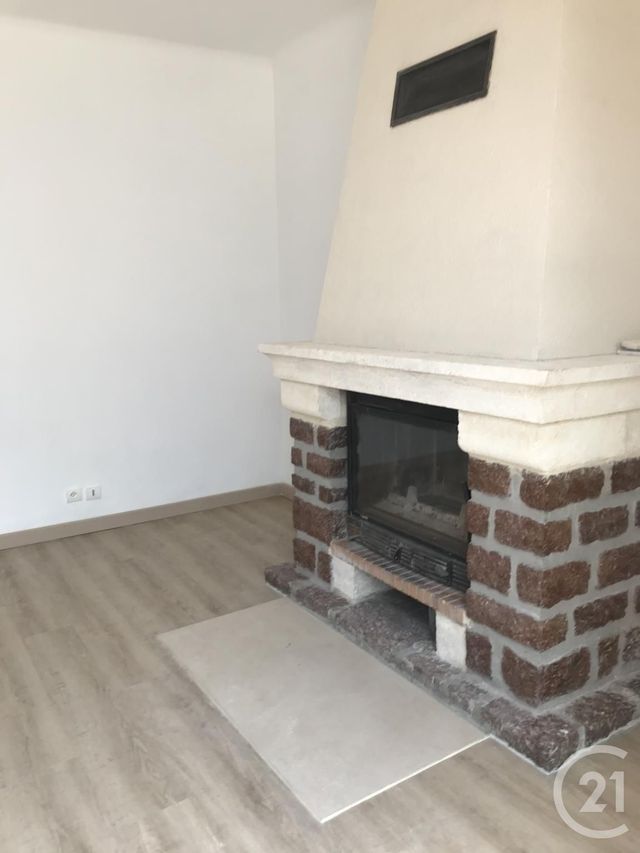 Maison &agrave; louer - 3 pi&egrave;ces - 62 m2 - Lacoste - 34 - LANGUEDOC-ROUSSILLON