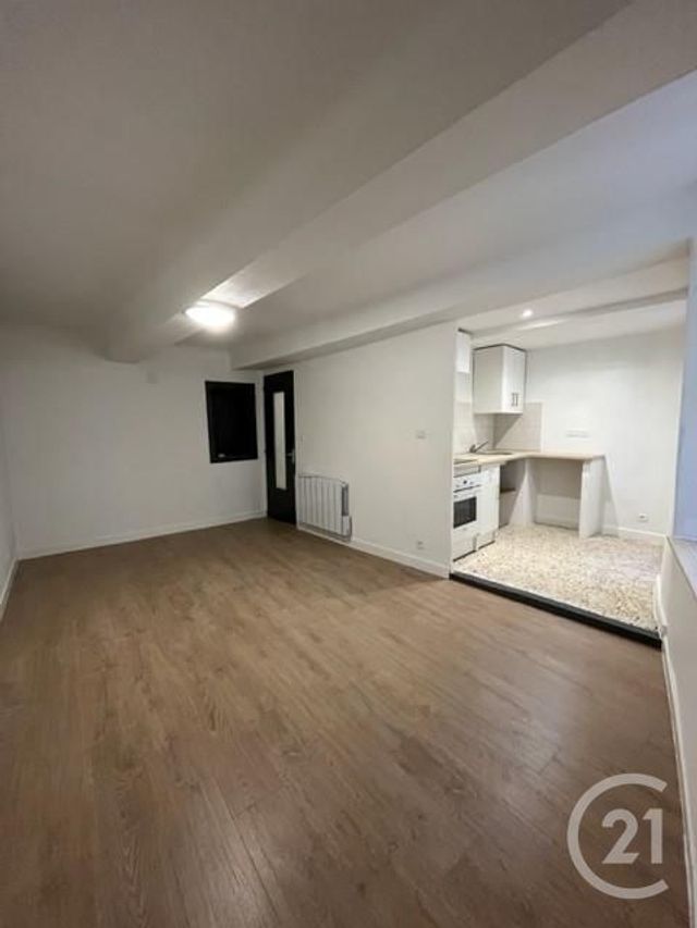 Maison &agrave; louer - 3 pi&egrave;ces - 54 m2 - Clermont L Herault - 34 - LANGUEDOC-ROUSSILLON