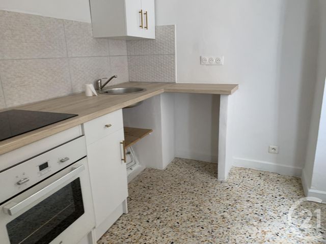 Maison &agrave; louer - 3 pi&egrave;ces - 54 m2 - Clermont L Herault - 34 - LANGUEDOC-ROUSSILLON