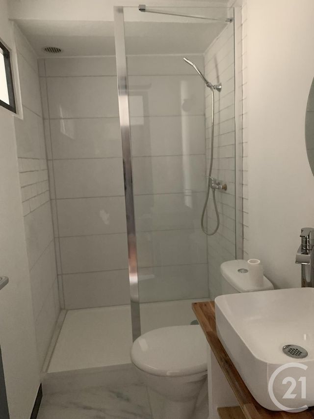 Maison &agrave; louer - 3 pi&egrave;ces - 54 m2 - Clermont L Herault - 34 - LANGUEDOC-ROUSSILLON